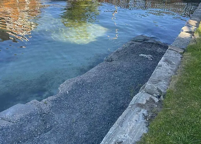 Med Sjoen 度假居 *